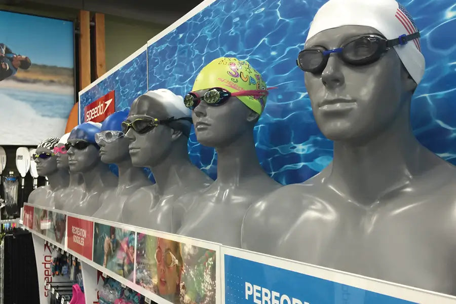 Choosing the Right Swim Goggles at Reddiset